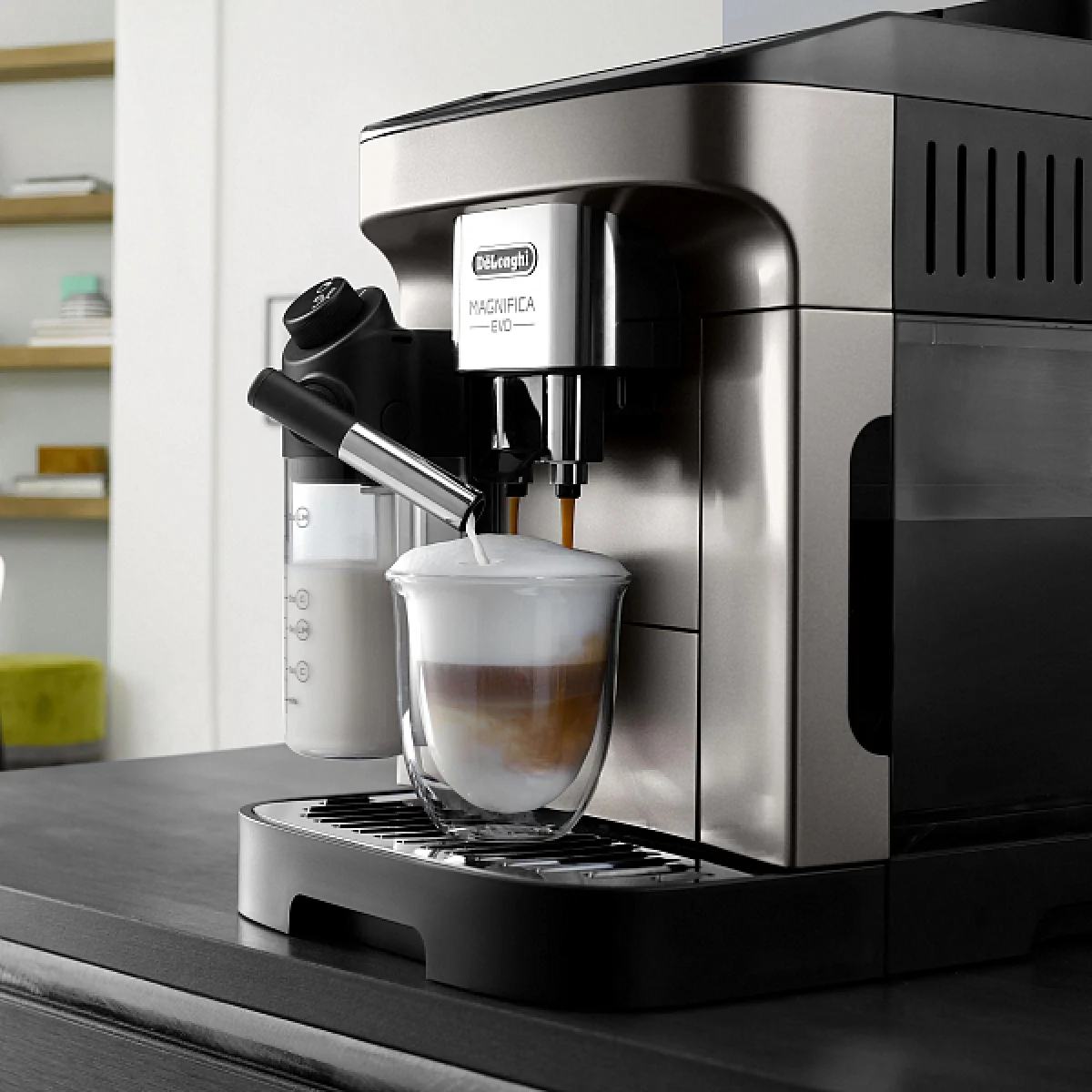 ECAM290.81.TB_EX1_LATTE_CREMA_AMB